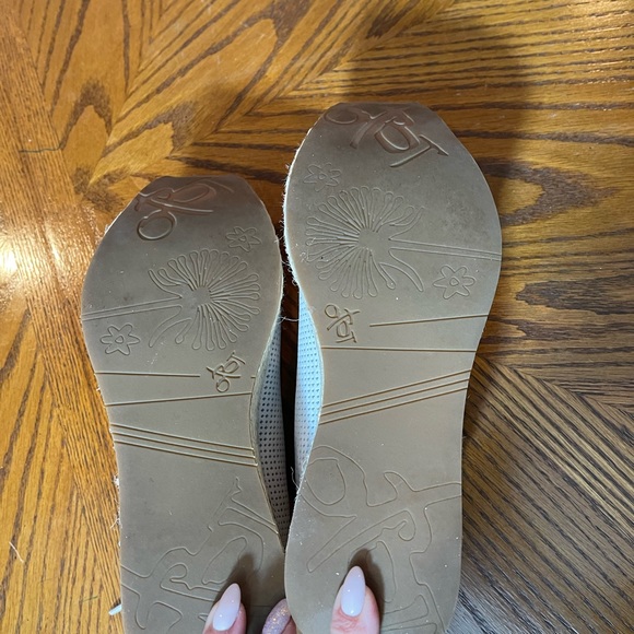 SOLD Women leather espadrilles sneakers perforated Sz 7M - Picture 7 of 12